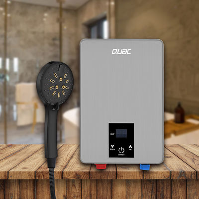 Scaldabagno elettrico istantaneo con display digitale e temperatura massima di 55°C